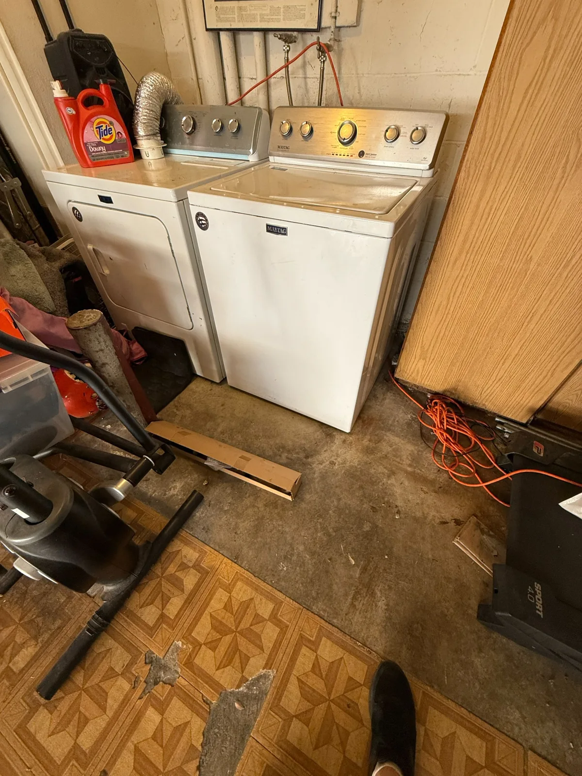 Washer and dryer at a UKS PRO service visit